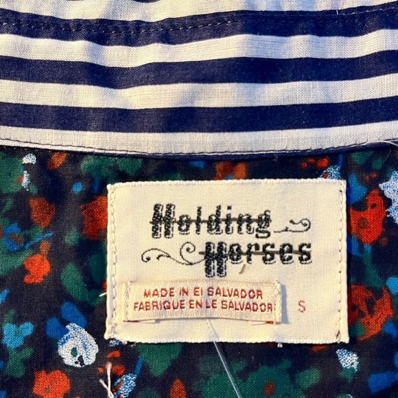 Anthropologie Holding Horses Blue Stripe Blouse Size S Collar Buttons Floral - Picture 8 of 8